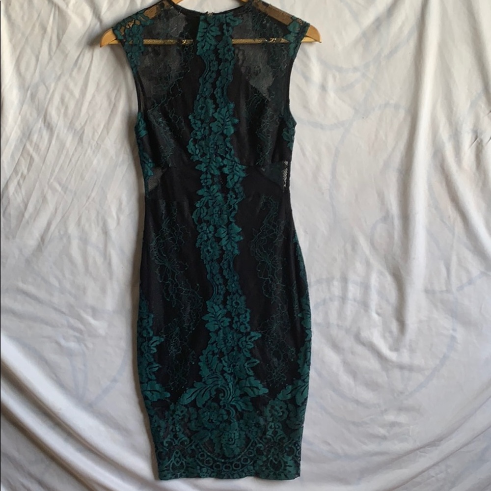 🐇 Sleeveless Dress with Mesh